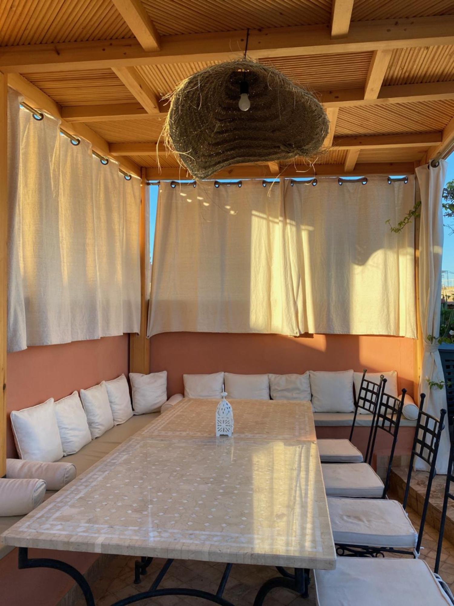 Magellan Yoga And 4*